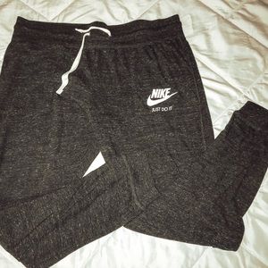 Nike joggers